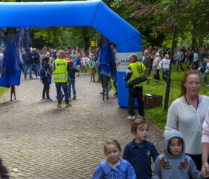 Avondvierdaagse%20Vught%202024%20-%20Dag%204%20%2832%29